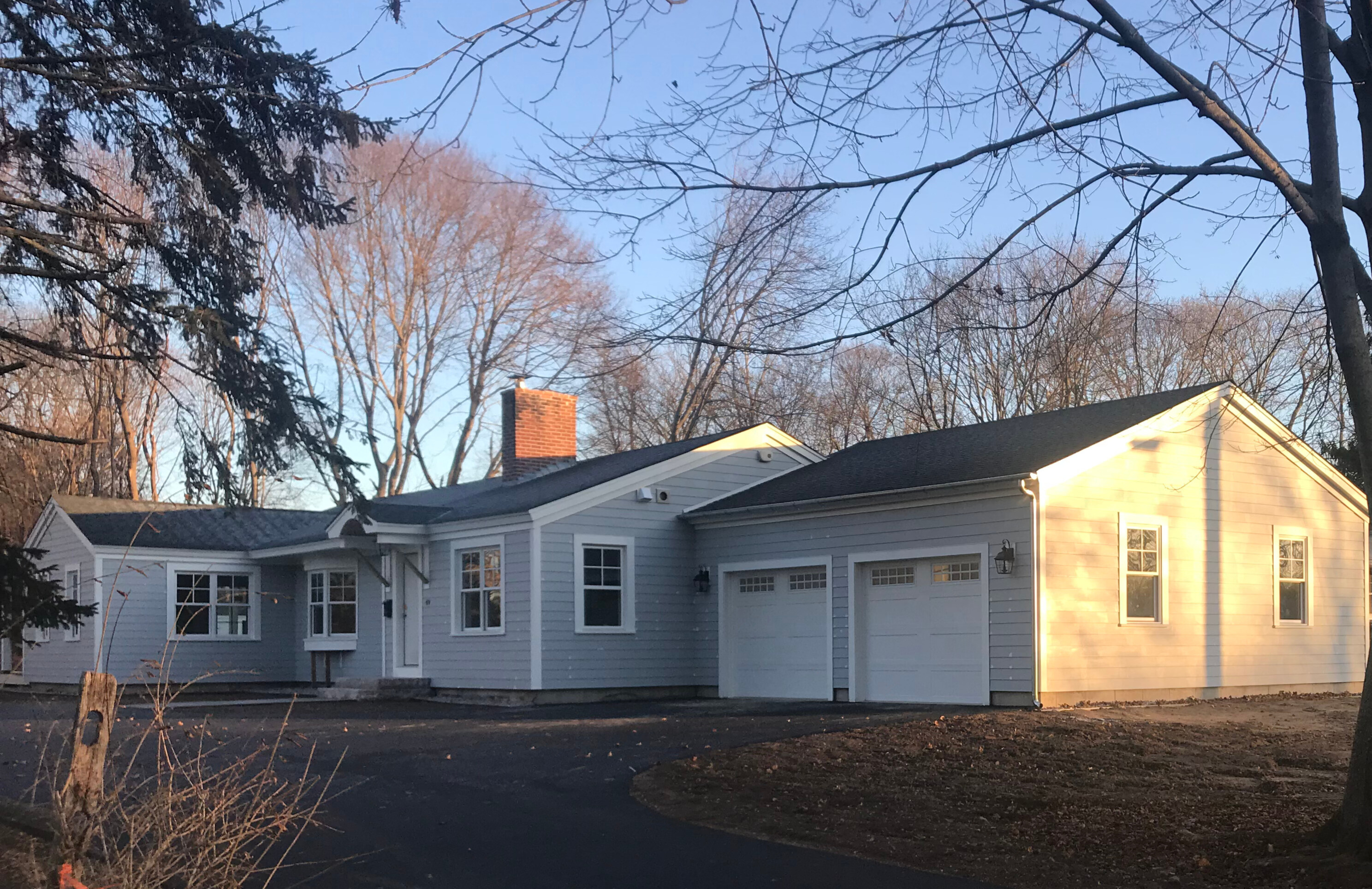 Howard Drive renovation main image